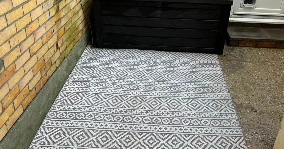 Commercial Exterior Cleaning in Yeovil: The Complete Guide for Businesses